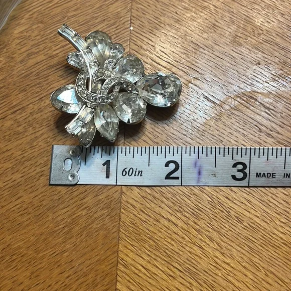 Vintage Eisenberg Brooch - Picture 3 of 4